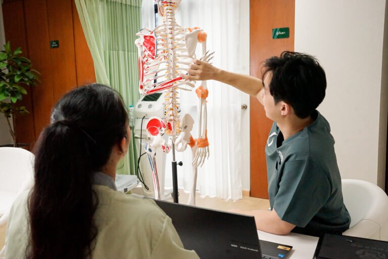 Scoliosis, Greenbell Clinic